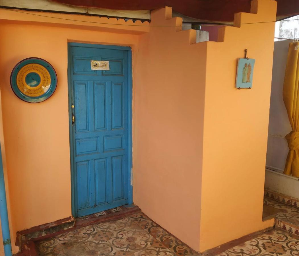 Dar El Pirata Hostel Asilah Exterior photo