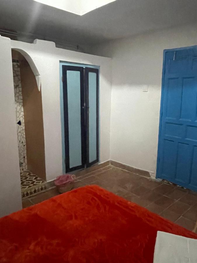 Dar El Pirata Hostel Asilah Exterior photo