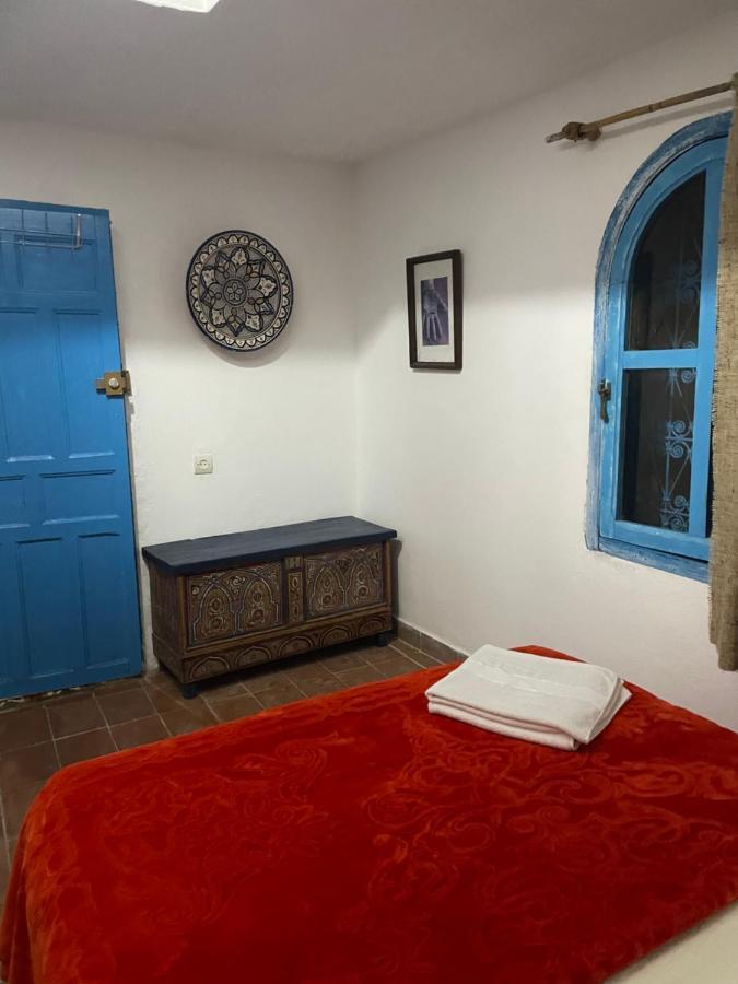 Dar El Pirata Hostel Asilah Exterior photo