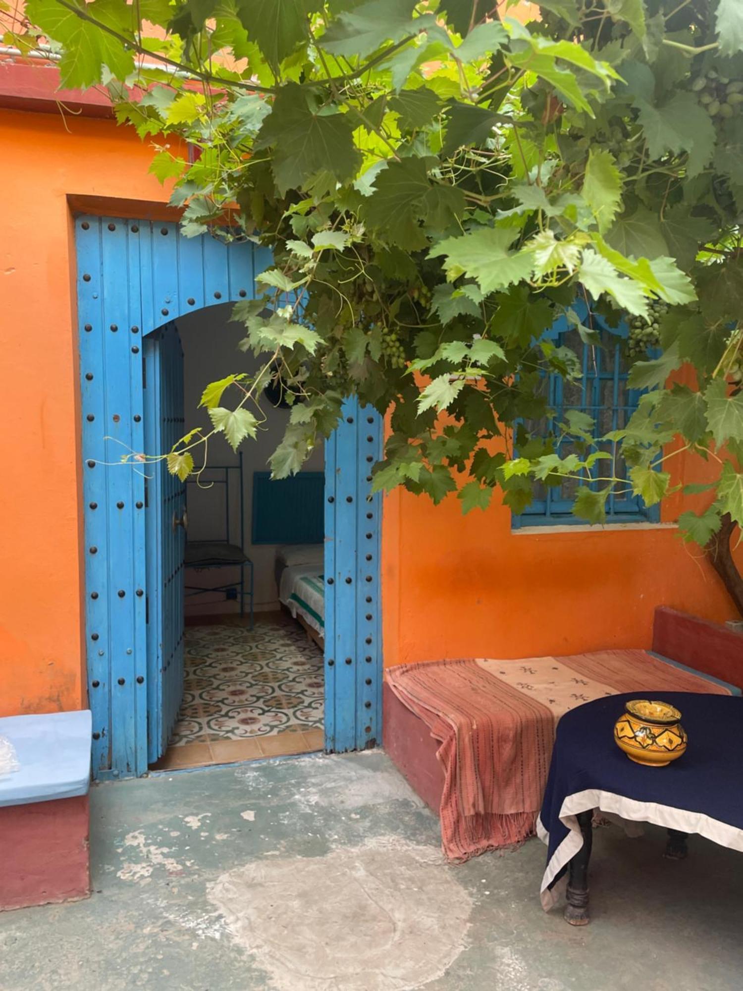 Dar El Pirata Hostel Asilah Exterior photo